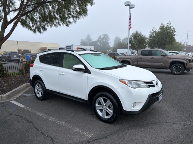 Used 2013 Toyota RAV4 XLE with VIN JTMRFREV1DD043839 for sale in Napa, CA