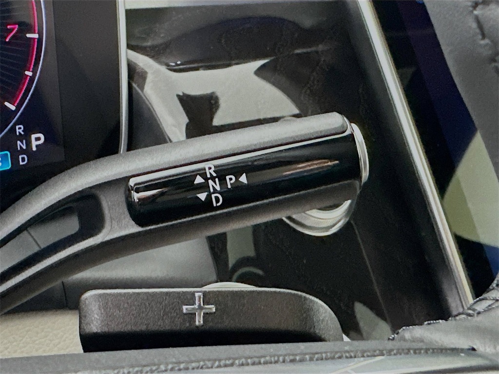 2026 Mercedes Benz GLC 300 4MATIC photo 14