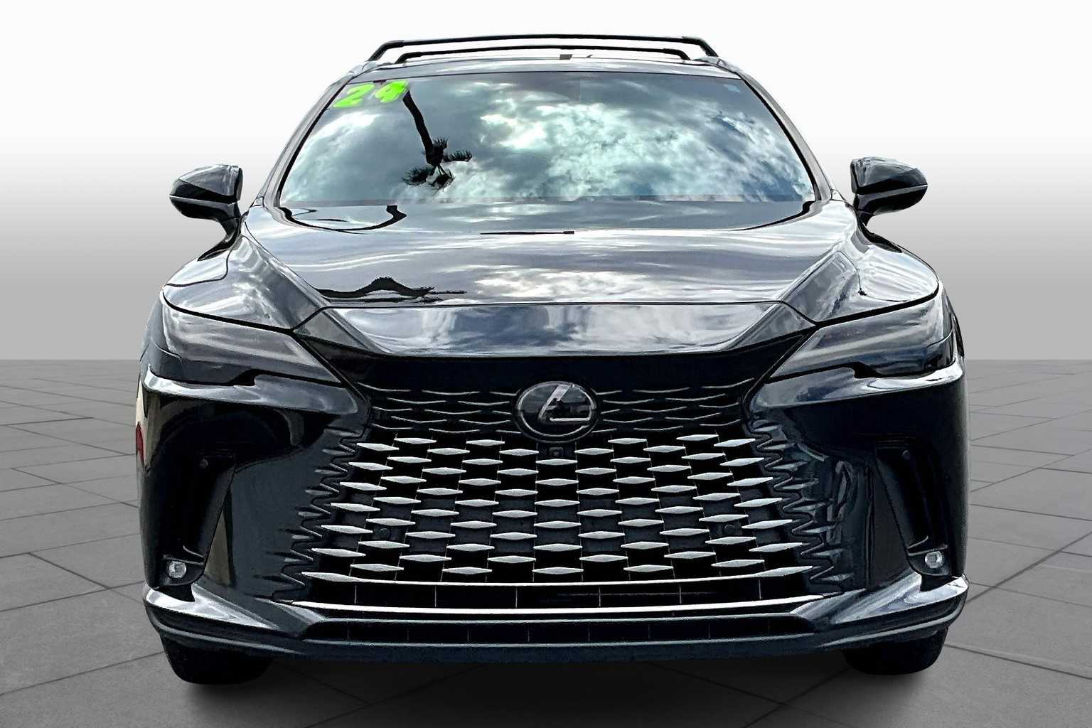 2024 Lexus RX Premium photo 3