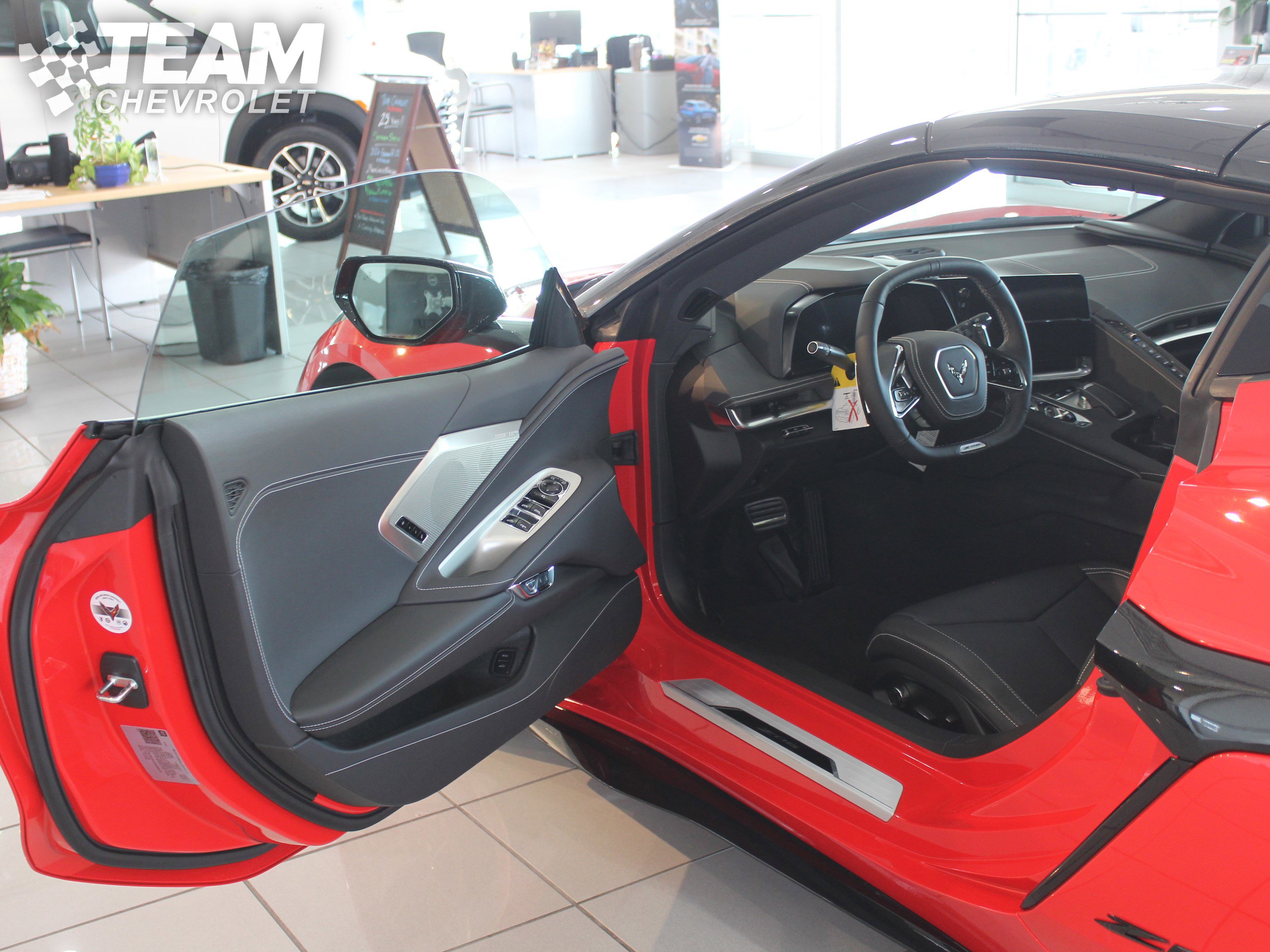 2025 Chevrolet Corvette Z06 2LZ photo 10