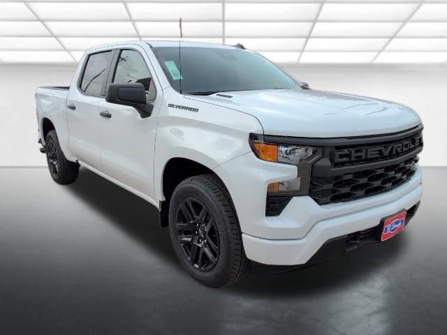 2026 Chevrolet Silverado 1500 Custom's photo
