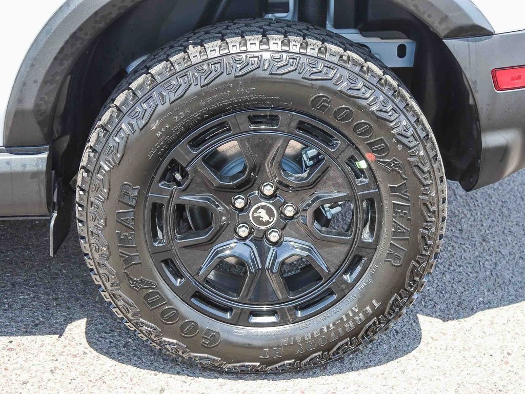 2025 Ford Bronco Sport Outer Banks photo 7