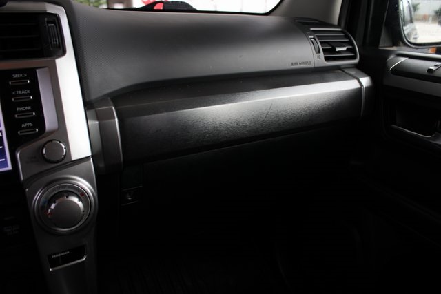 2021 Toyota 4Runner SR5 photo 26