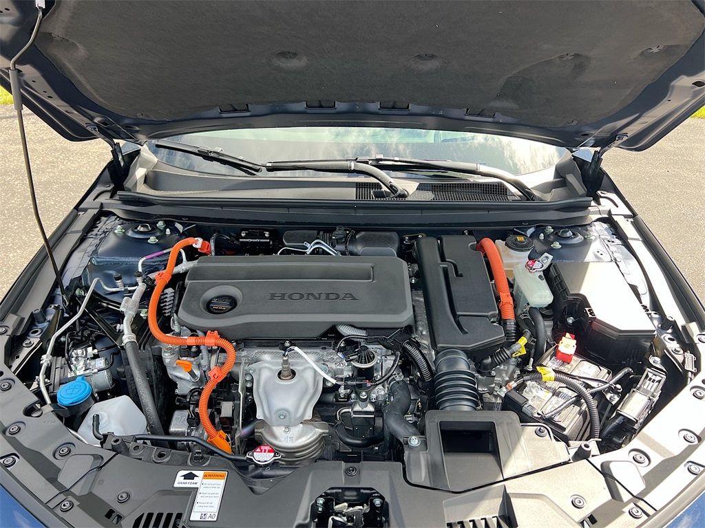 2025 Honda Accord Hybrid Touring photo 31