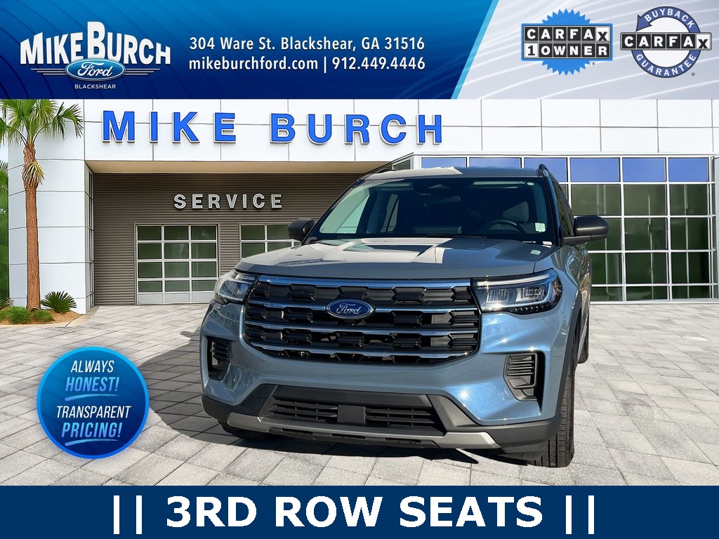 2025 Ford Explorer Active's photo