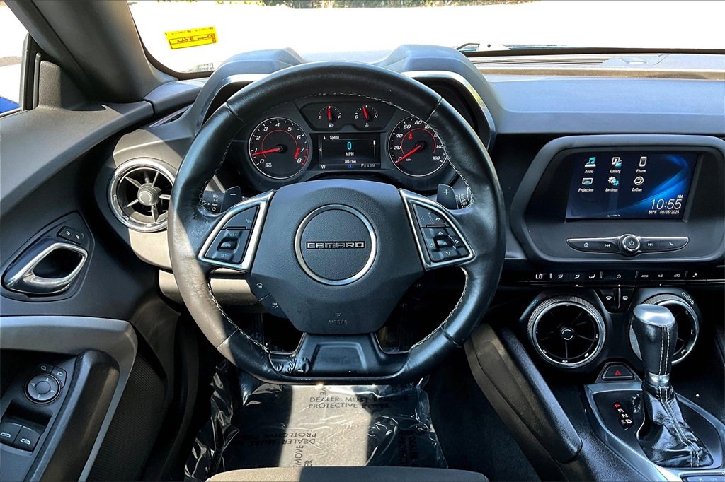 2018 Chevrolet Camaro 1LT photo 8