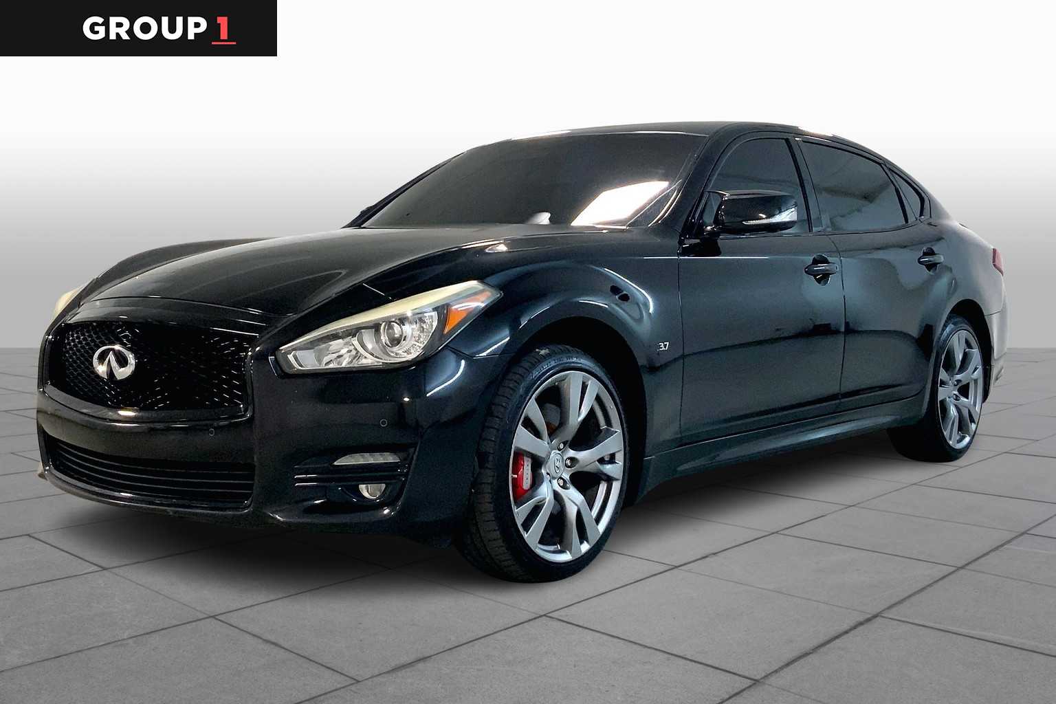 2015 INFINITI Q70L