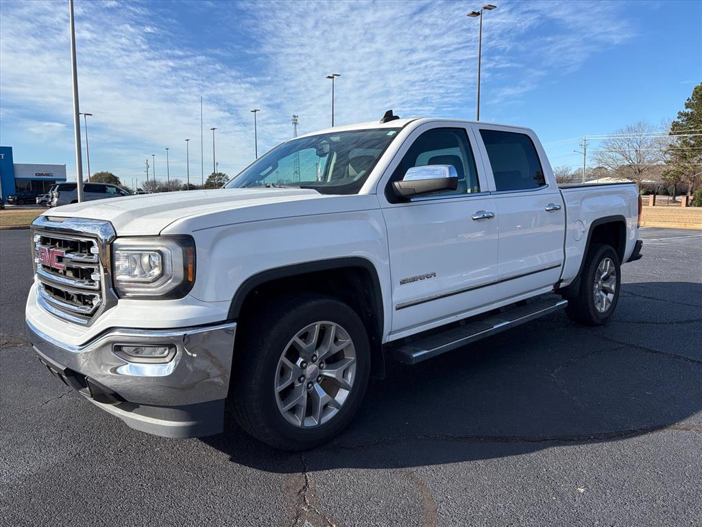 2018 GMC Sierra 1500 SLT's photo