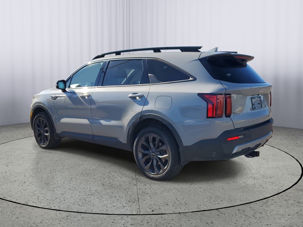 2022 Kia Sorento X-Line EX photo 2