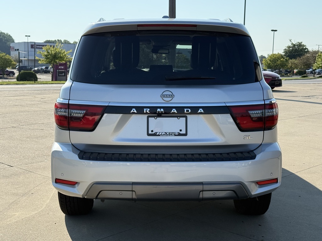 2023 Nissan Armada SL photo 4
