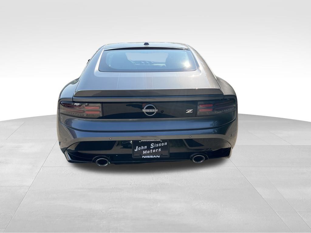 2025 Nissan Z Performance photo 4