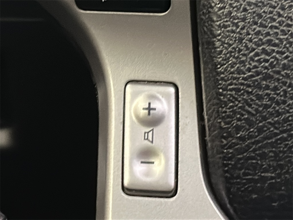 2017 Toyota 4Runner SR5 Premium photo 18