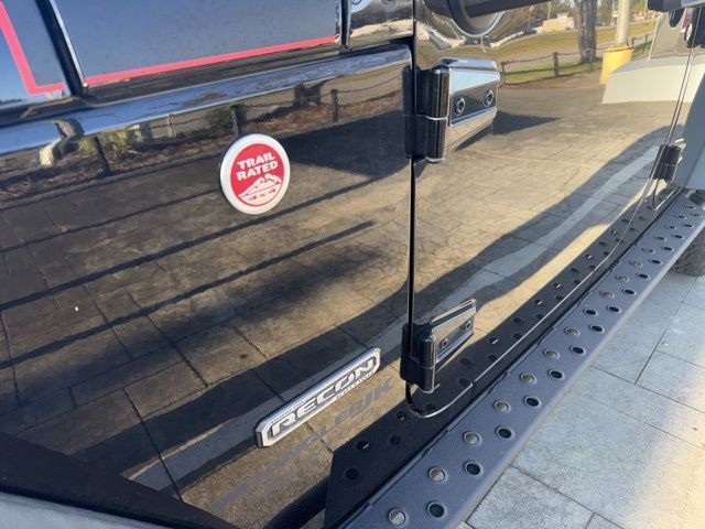 2018 Jeep Wrangler Unlimited Rubicon photo 2