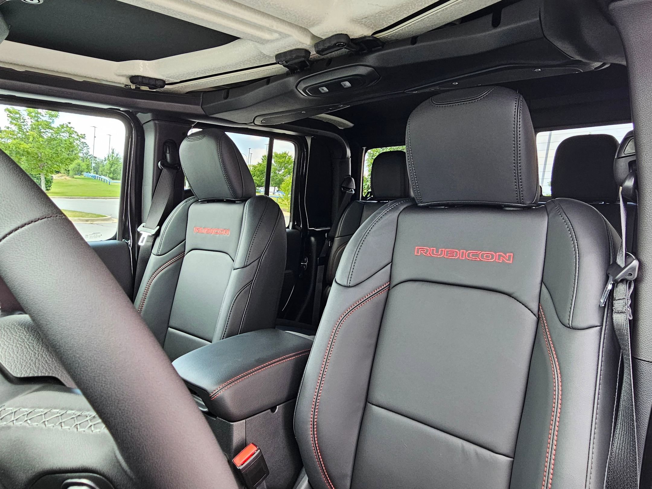 2025 Jeep Gladiator Rubicon photo 19