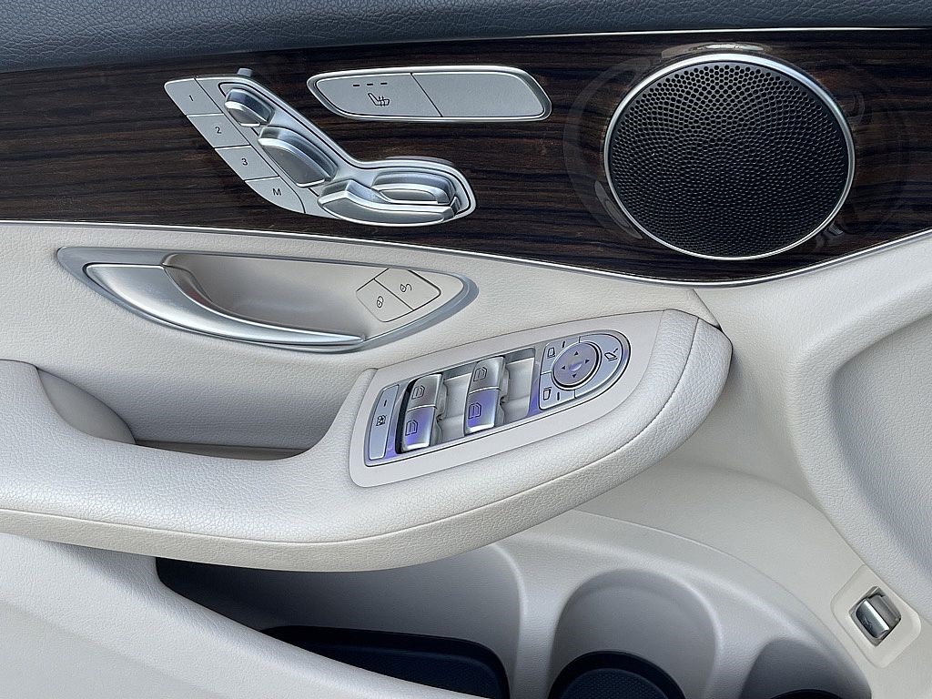 2021 Mercedes Benz GLC 300 4MATIC photo 22