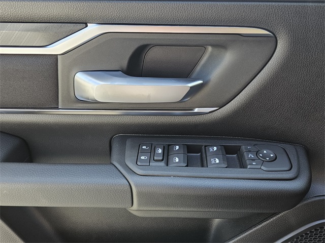 2025 Ram 1500 Big Horn photo 28