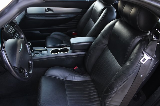 2005 Ford Thunderbird Base photo 16