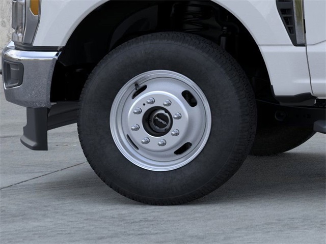 2026 Ford F-350 photo 18
