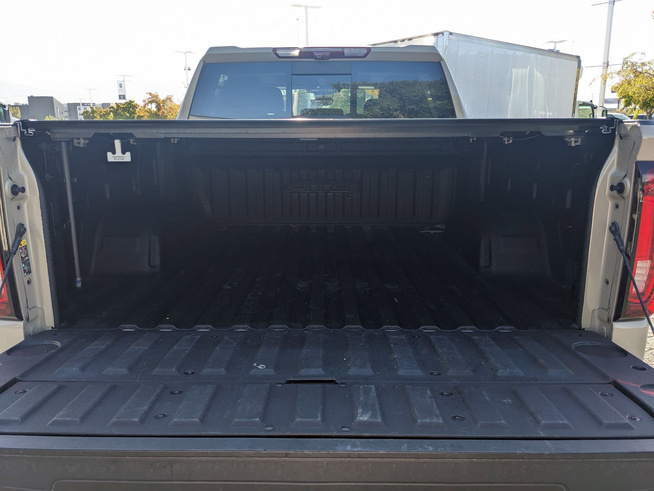 2023 Gmc Sierra 1500 AT4 photo 18