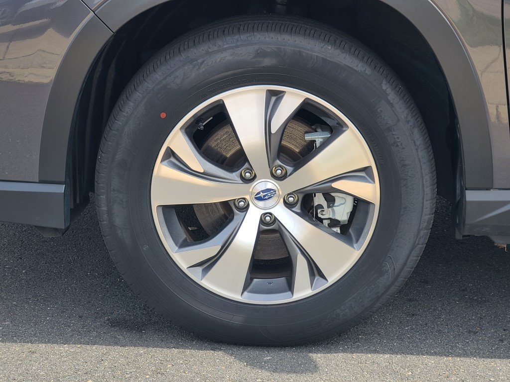 2024 Subaru Ascent Premium photo 4