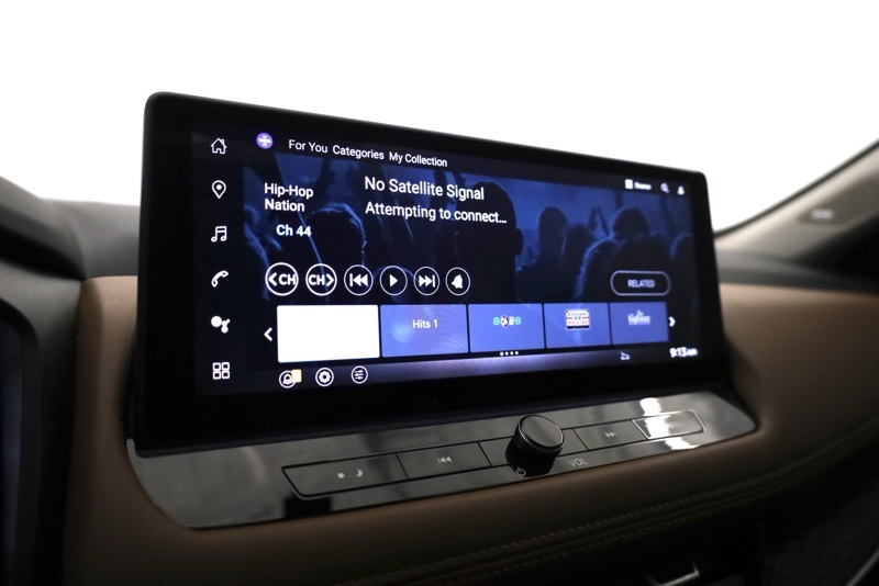2024 Nissan Rogue Platinum photo 16