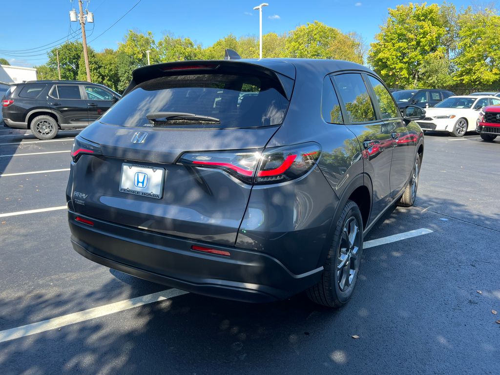 2026 Honda HR-V LX photo 2