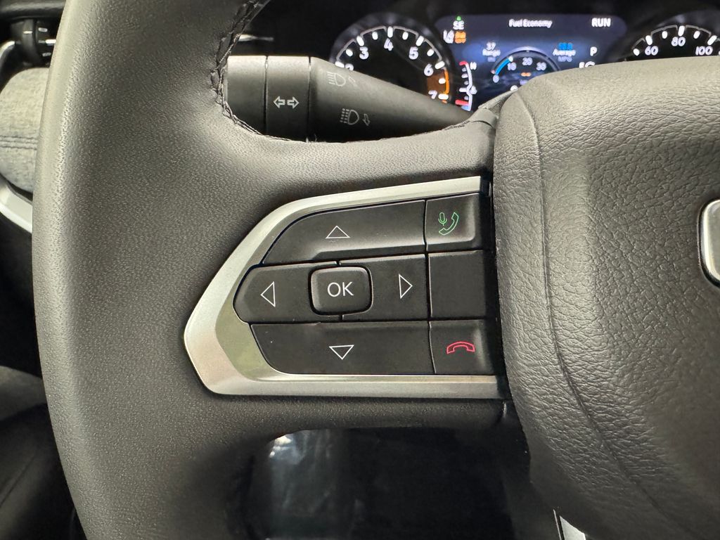 2024 Jeep Compass Latitude photo 19