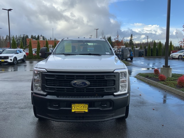 2024 Ford F-450 photo 2