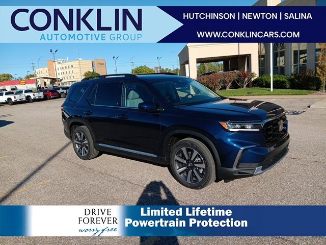 2025 Honda Pilot Touring's photo