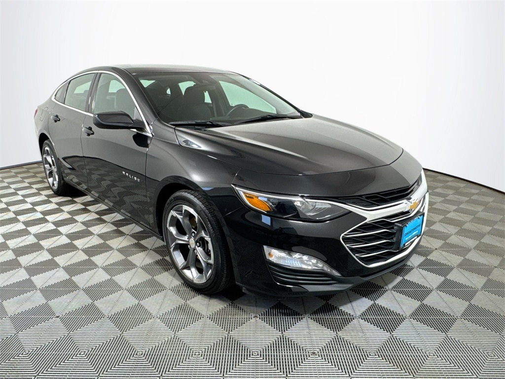 2023 Chevrolet Malibu 1LT photo 4