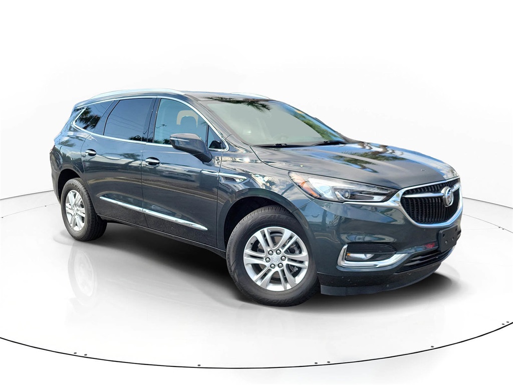 2021 Buick Enclave Essence's photo