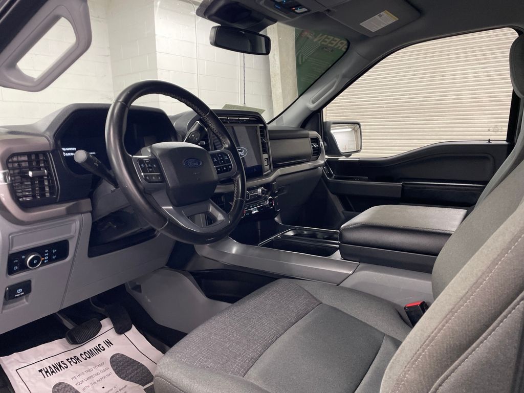 2024 Ford F-150 XLT photo 4