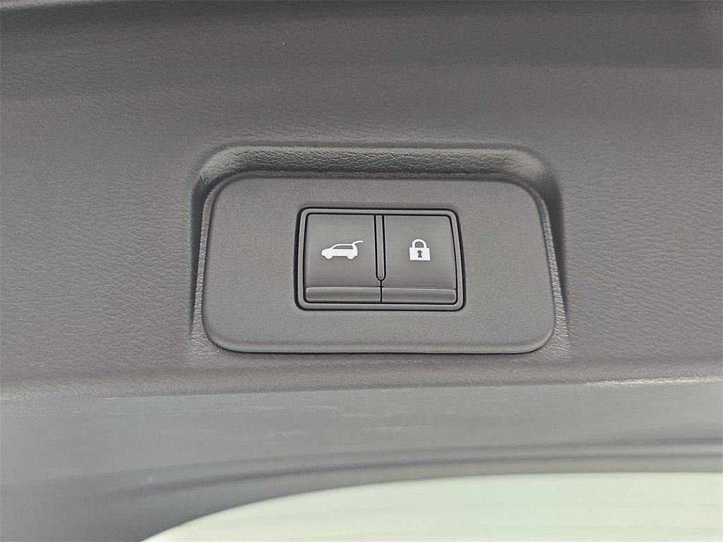 2021 Nissan Rogue SL photo 12