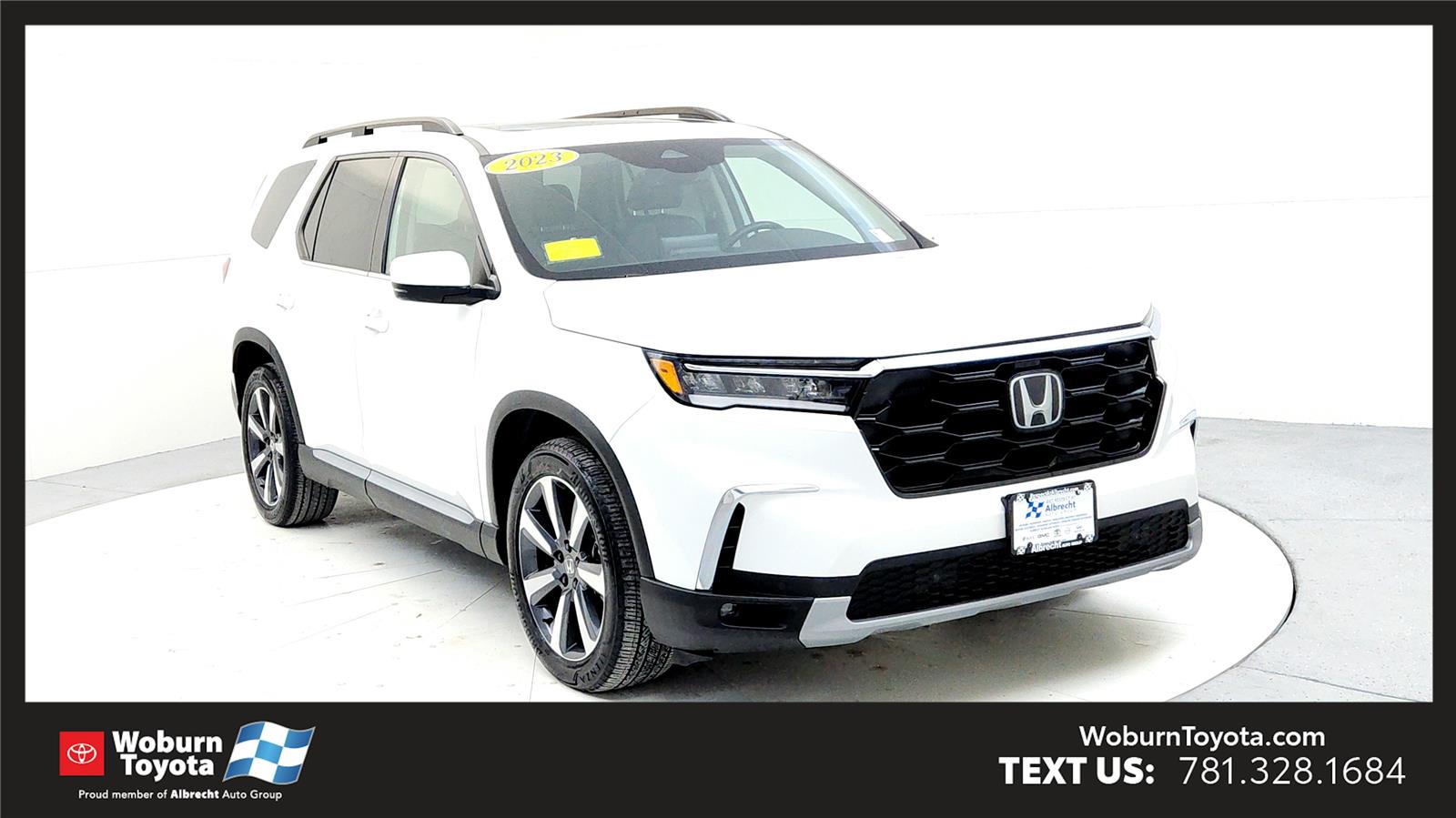2023 Honda Pilot Touring's photo