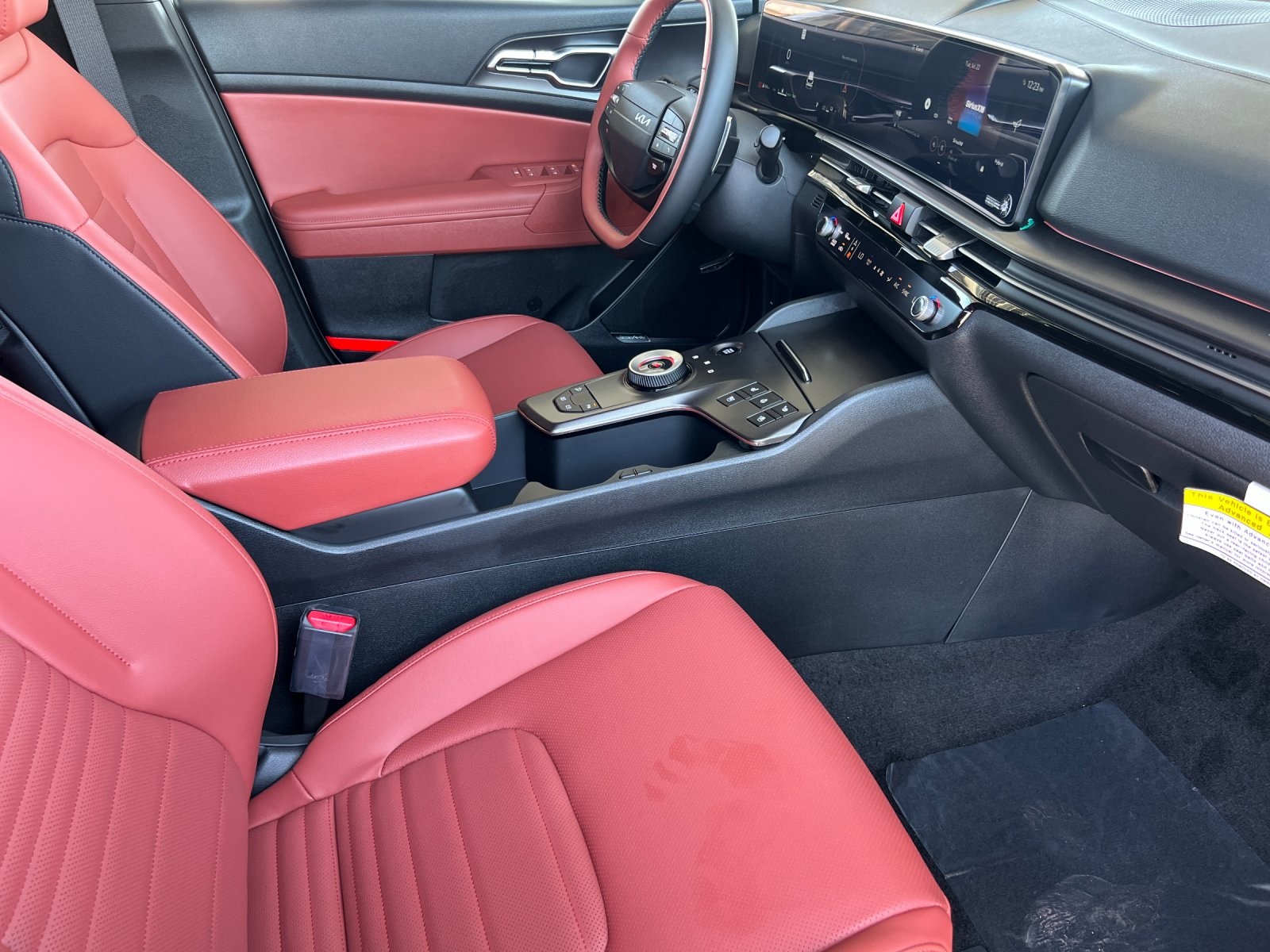 2026 Kia Sportage Hybrid photo 16