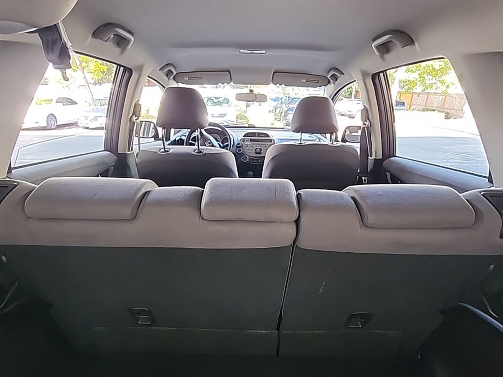 2013 Honda Fit Base photo 10