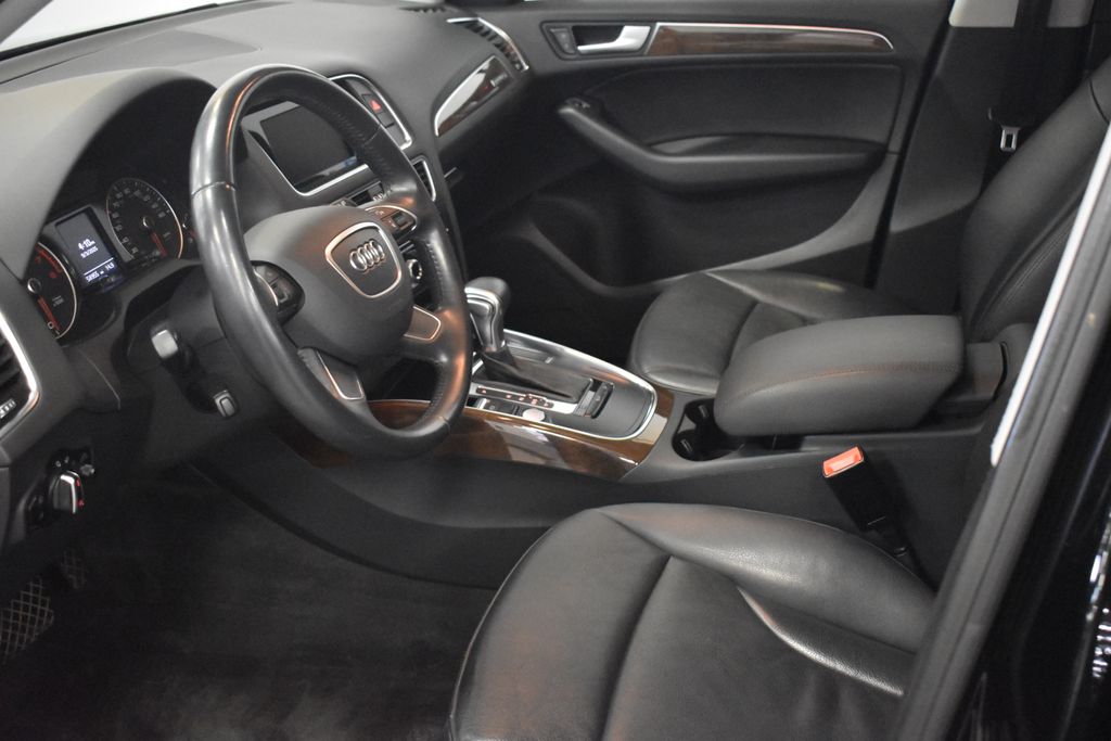 2015 Audi Q5 2.0T Premium Plus photo 23