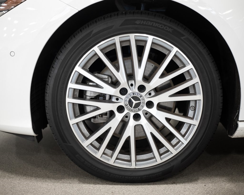2025 Mercedes Benz CLA 250 4MATIC photo 4