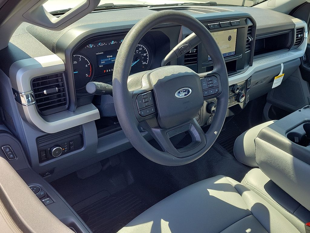 2024 Ford F-350 XL photo 6