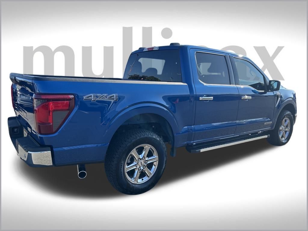 2025 Ford F-150 XLT photo 3
