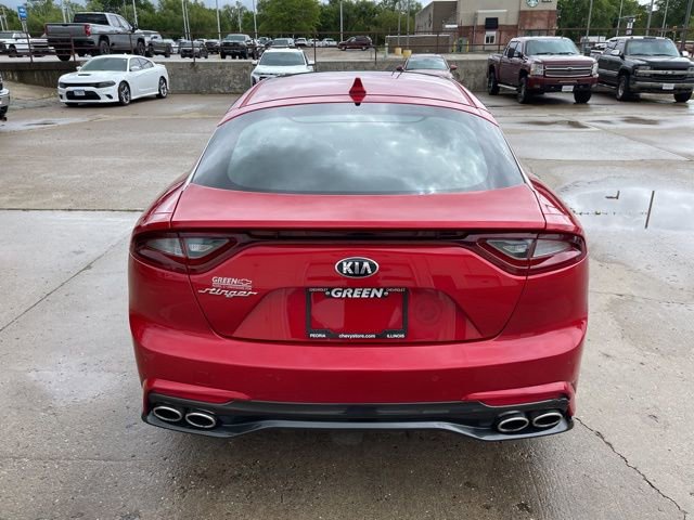 2019 Kia Stinger Premium photo 4