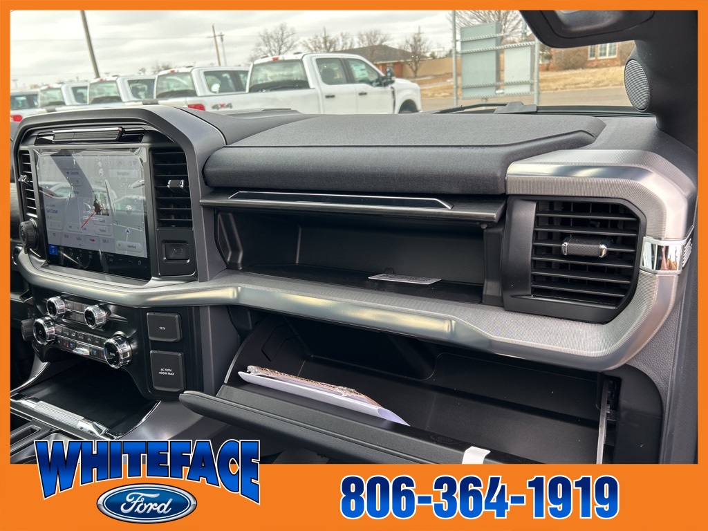 2025 Ford F-150 Lariat photo 40