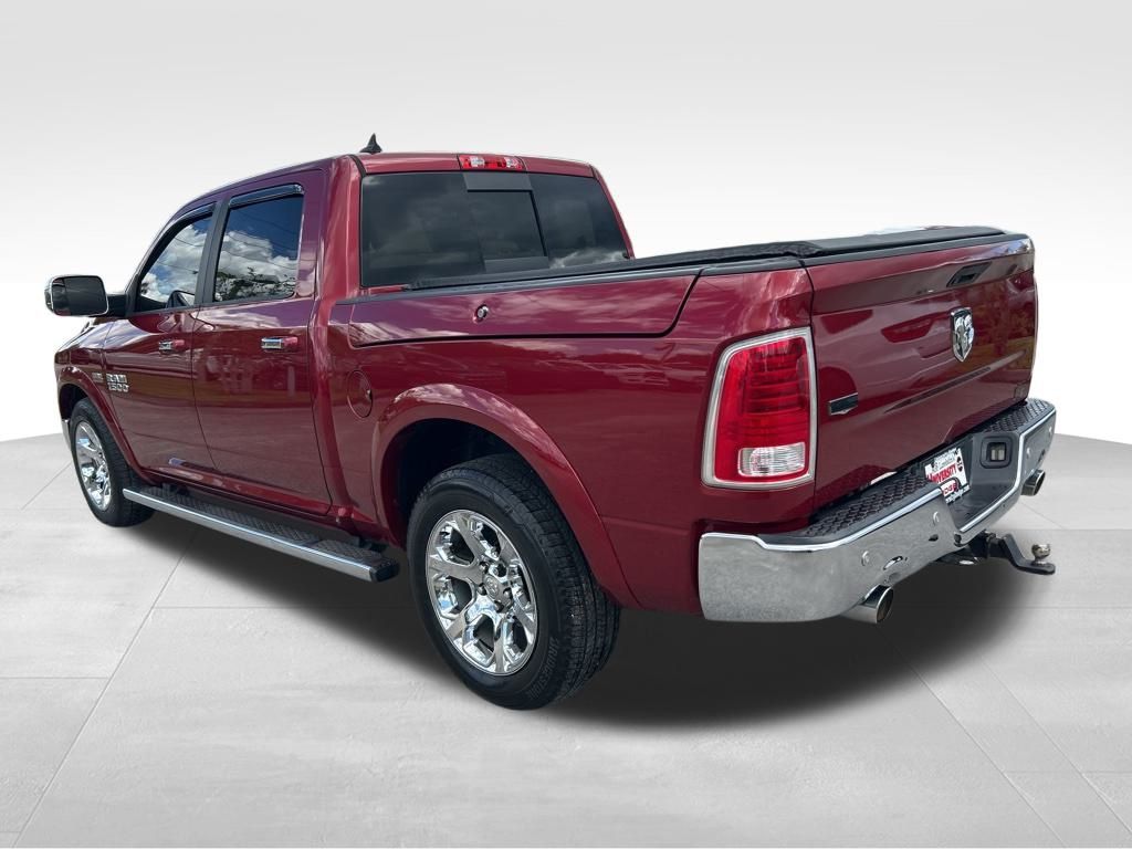 2014 Ram 1500 Laramie photo 3