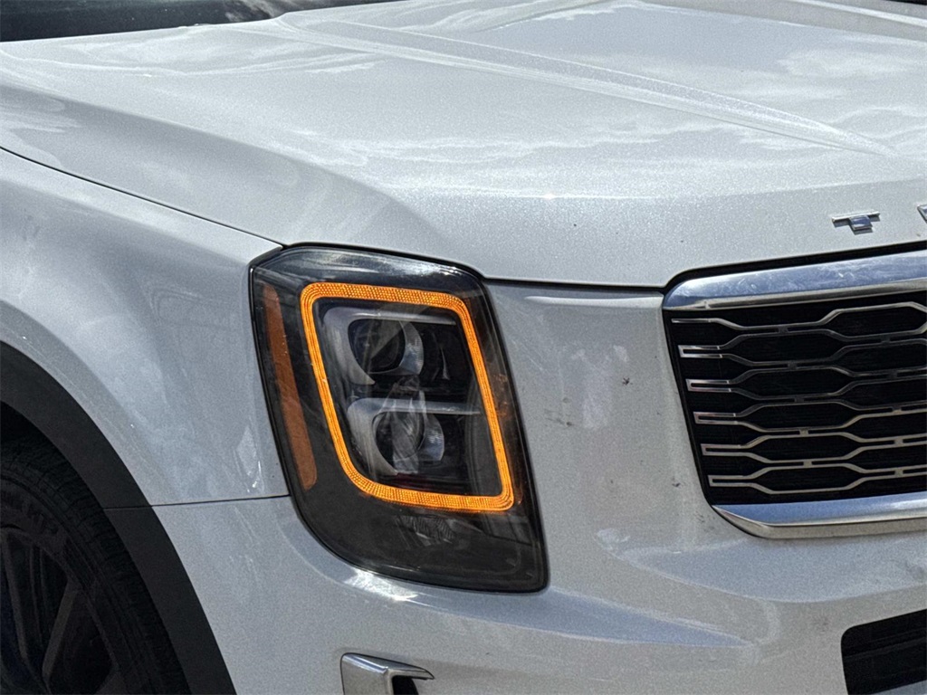 2020 Kia Telluride SX photo 3