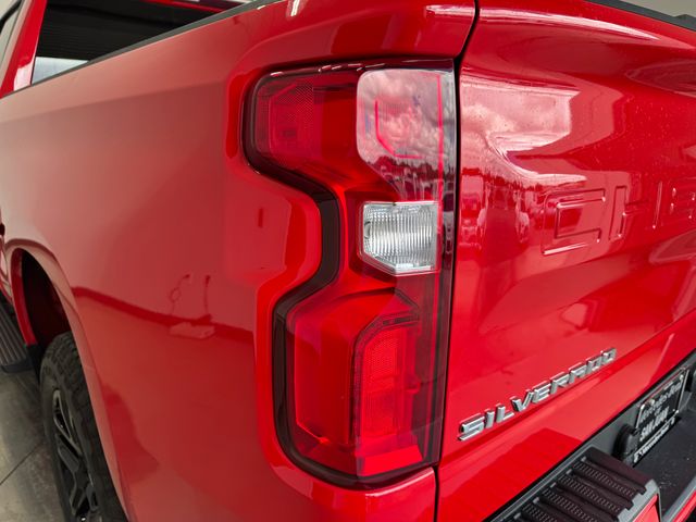 2020 Chevrolet Silverado 1500 Custom photo 24