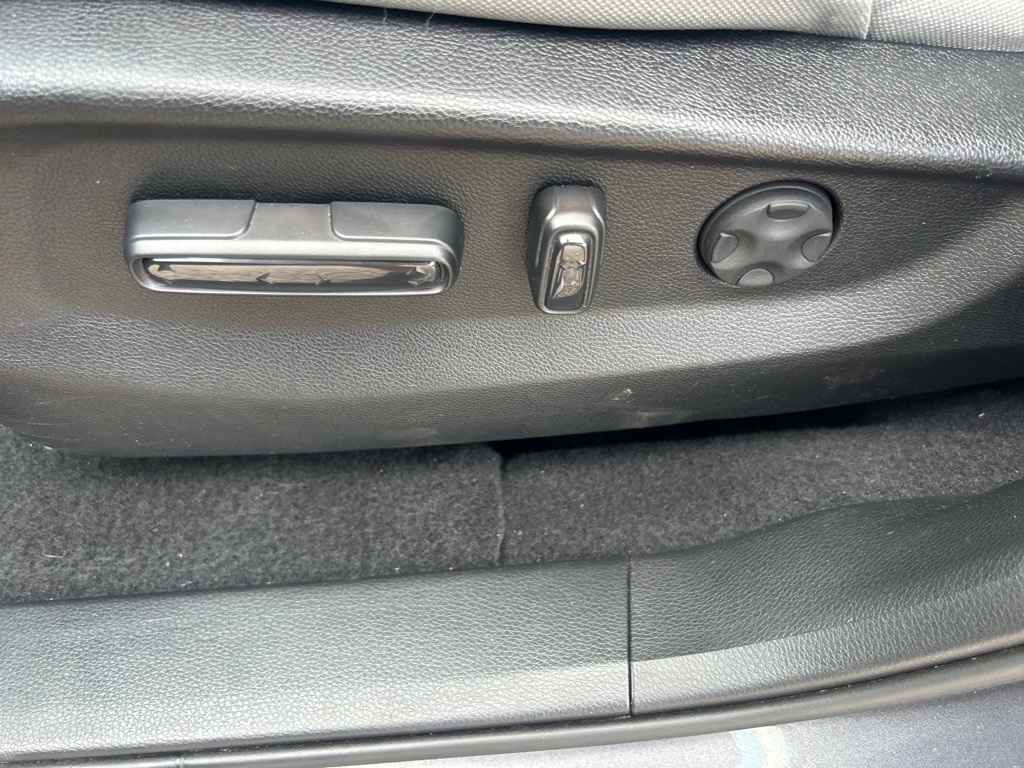 2022 Honda CR-V EX photo 27