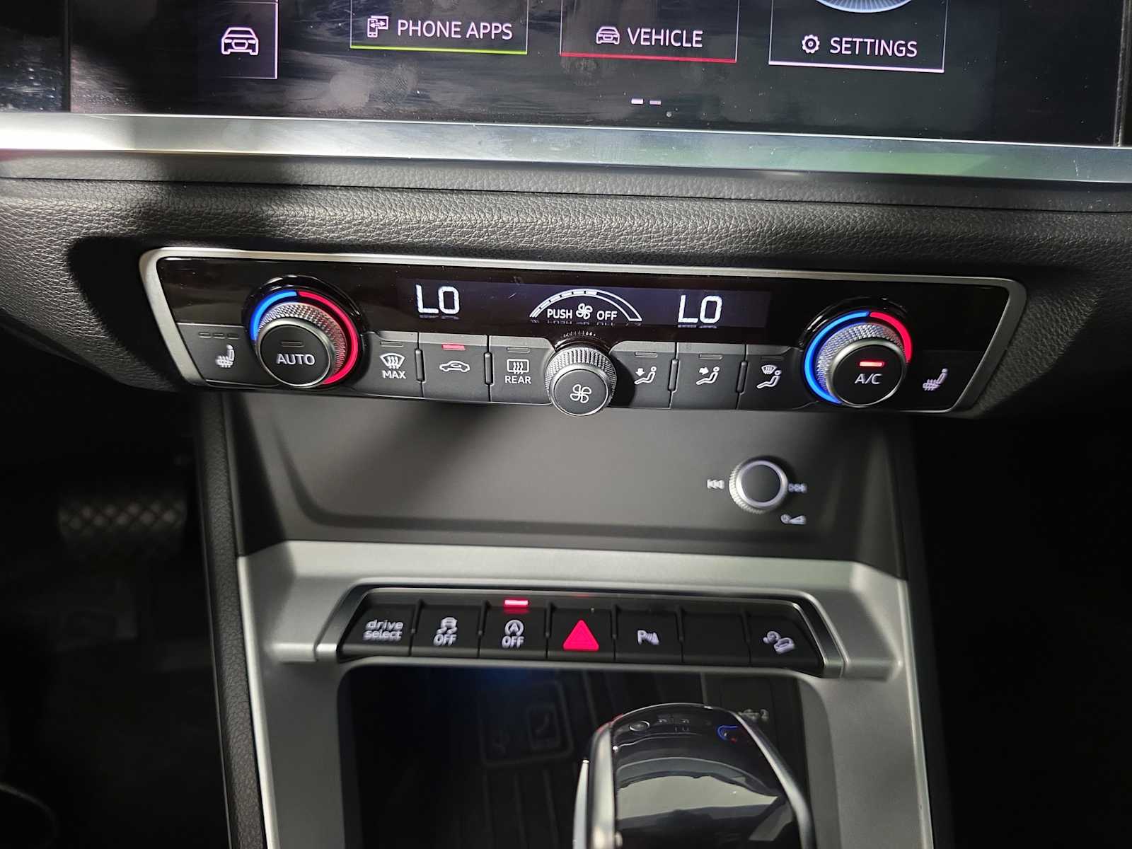 2022 Audi Q3 S line Premium Plus photo 14