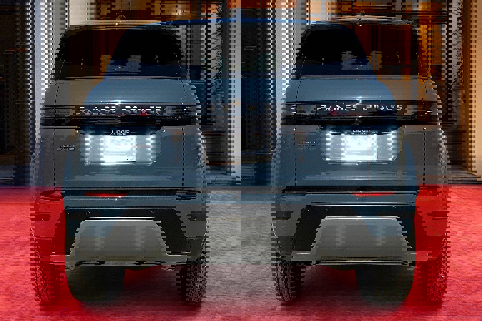 2026 Land Rover Range Rover Evoque S photo 4
