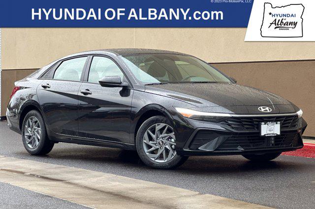 2026 Hyundai Elantra Blue's photo