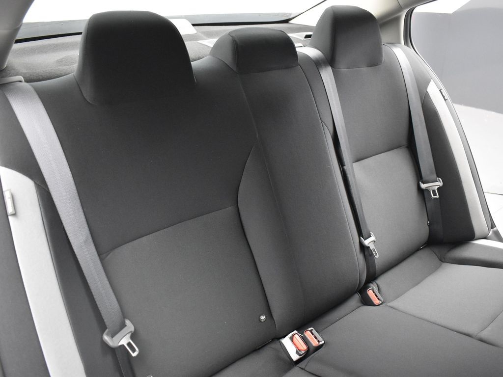 2025 Nissan Versa 1.6 S photo 20